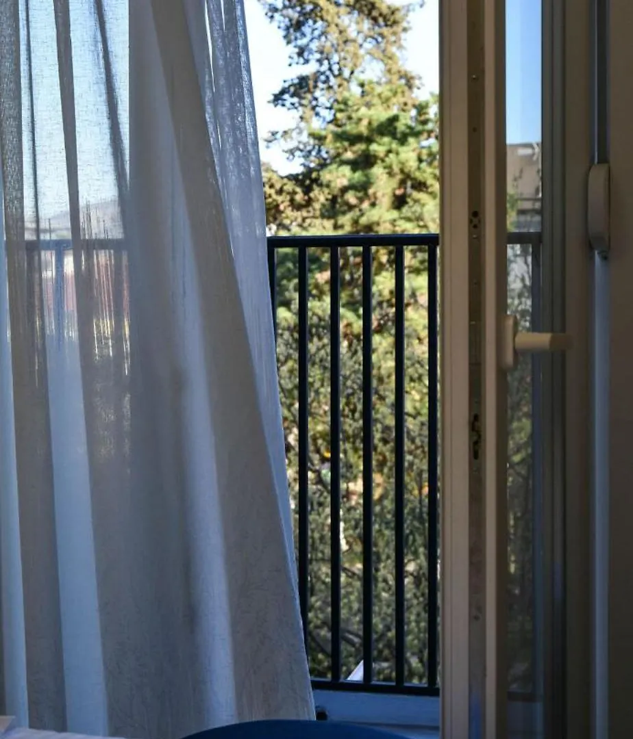 Joneal Apartment Shkoder