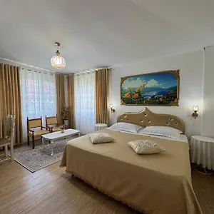 Отель Kaduku, Шкодер