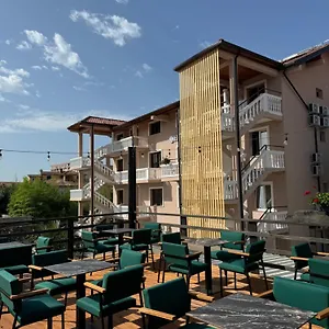 Ikona Hotel